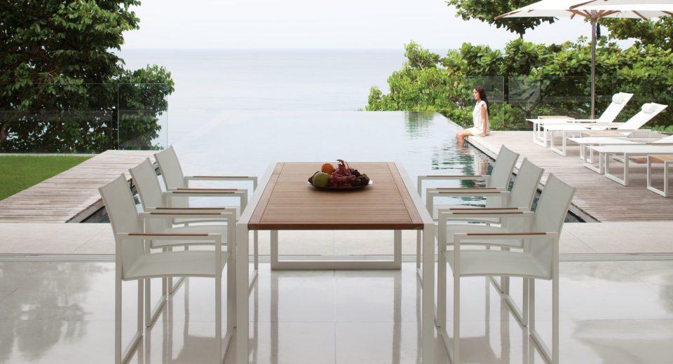 Ninix_RoyalBotania_Dining